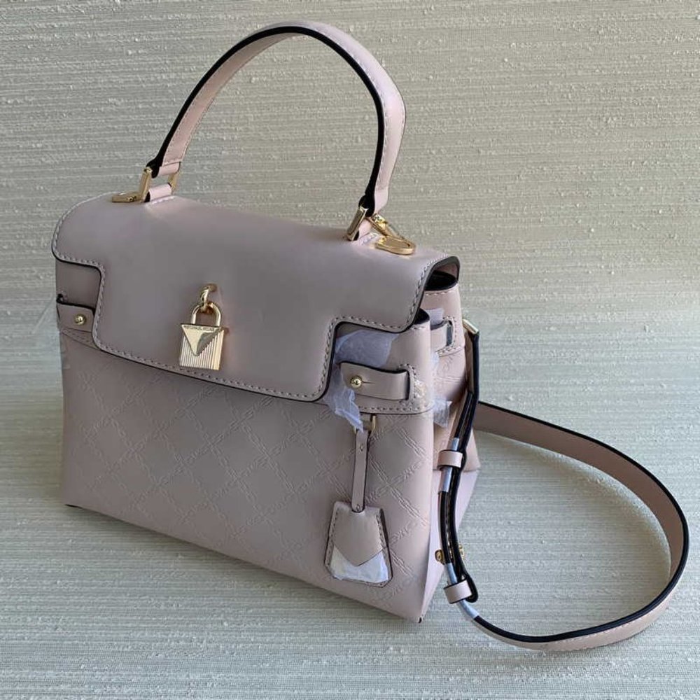 Michael Kors Gramercy Ladies Medium Soft Pink bag